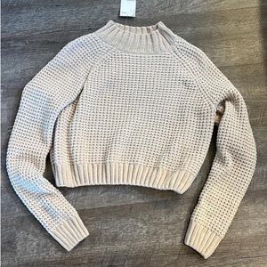 H&M cropped sweater